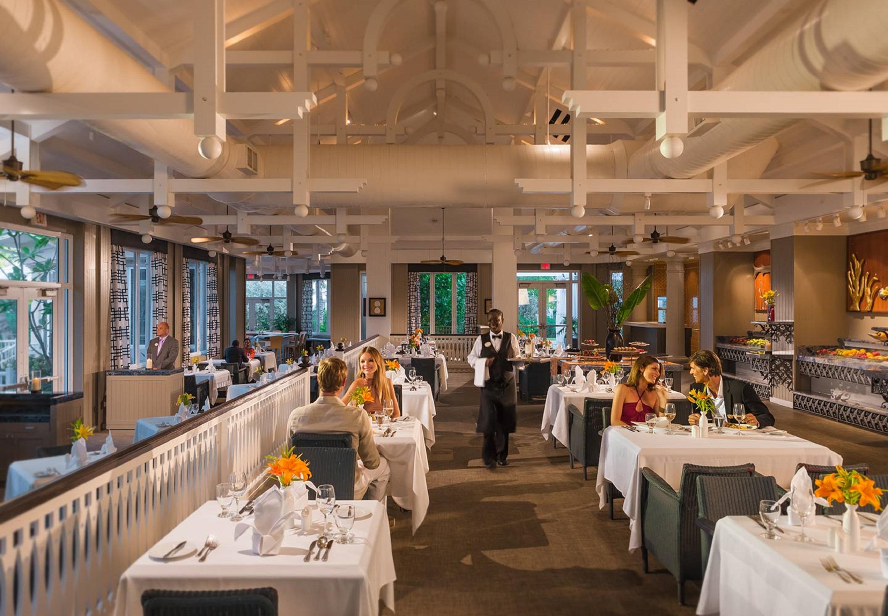 Sandals Emerald Bay Golf, Tennis And Spa All Inclusive Resort - Couples Only (Adults Only) Rokers Point Exterior photo