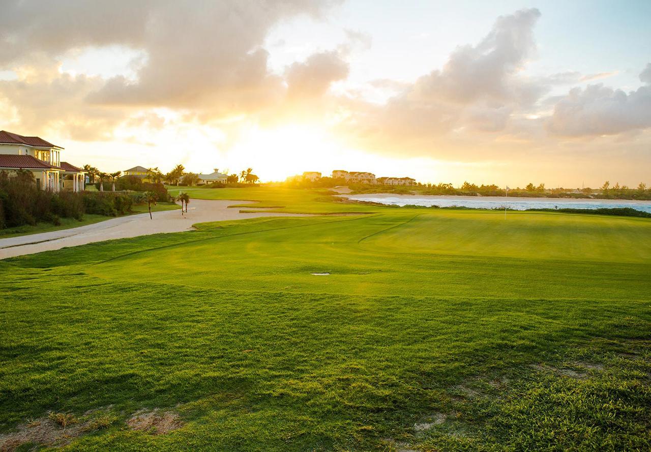 Sandals Emerald Bay Golf, Tennis And Spa All Inclusive Resort - Couples Only (Adults Only) Rokers Point Exterior photo